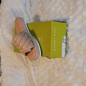Gianni Bini Evert Leather Flatform Sandals Size 9
